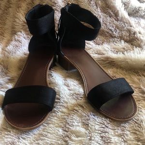 Black Sandal